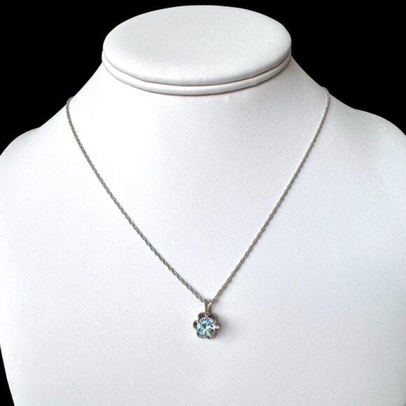 Vintage Sterling Silver Blue Topaz Pendant & Chain Necklace 18 inch, Solitaire - Picture 3 of 16